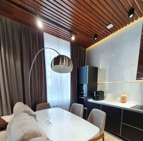 Сдается шикарная двухкомнатная квартира на пл. Героя России Нурмагомеда Гаджимагомедова Донецк