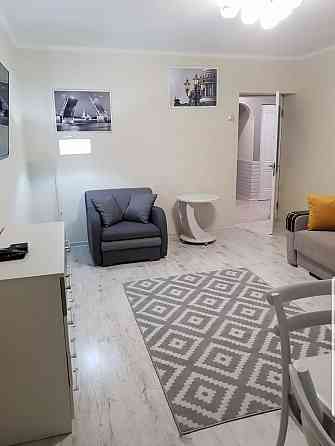 Сдается просторная двухкомнатная квартира, площадь 52кв.м, 4 этаж из 9 Донецк