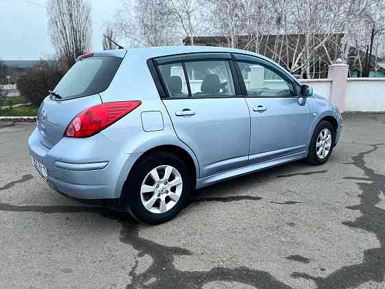 Nissan Tiida Зугрэс