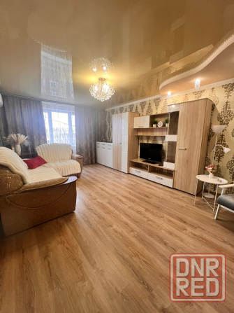 Продажа 3-х комнатной квартиры Макеевка, м-н Центральный, (ориентир аптека Здравица) Макеевка - изображение 1