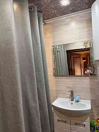 Продам 3х-комнатную Заперевальная Обжора. Донецк