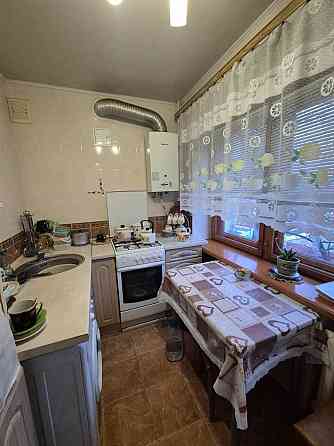 продам двух комнатную квартиру по улице Стадионная Донецк