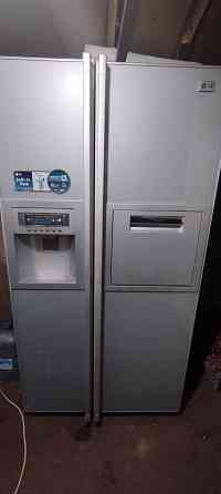 Холодильник с сухой заморозкой. Донецк