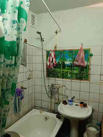 Продам 3-комн. на Левченко 4/5 (со стороны Комарова). Луганск