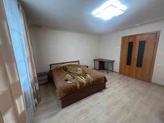 Сдаётся однокомнатная, просторная студия.Удобное расположение. Центр! Донецк