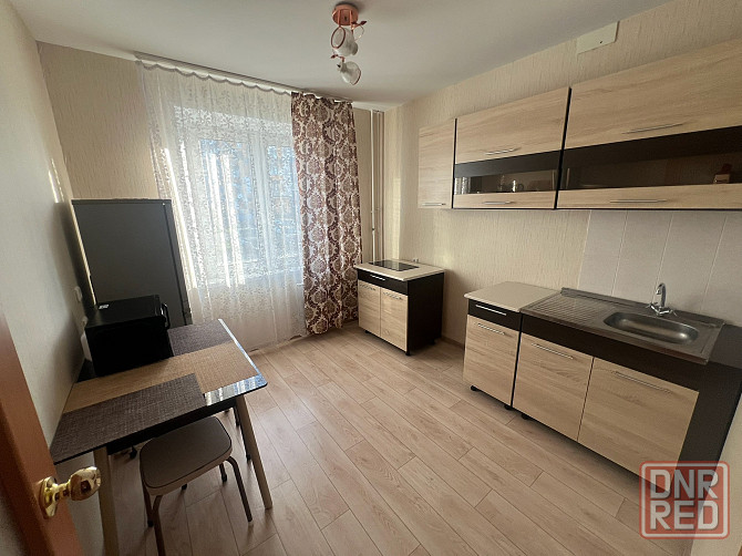 Сдаётся однокомнатная, просторная студия.Удобное расположение. Центр! Донецк - изображение 3