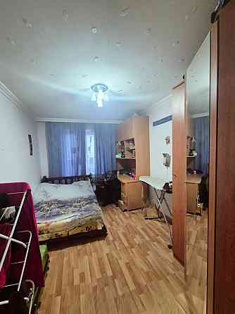 Продам 4-х комнатную квартиру Донецк