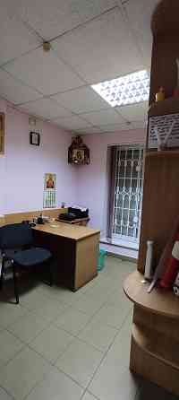 Сдам 46 м2 на бульваре Пушкина. Отдельный вход. Ремонт. Парковка. Донецк