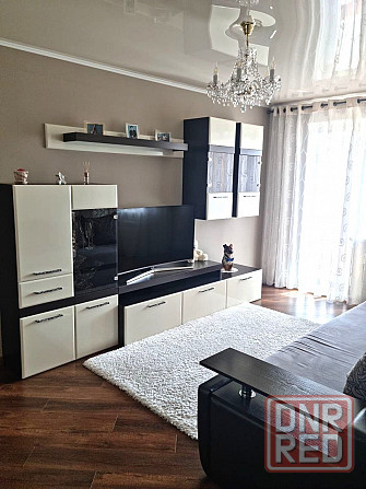 Сдаётся 1 комнатная квартира в Калининском р-не Донецк - изображение 1