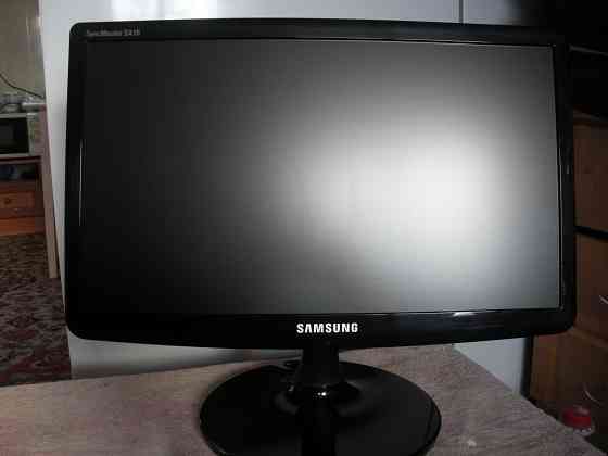 Продам Монитор Макеевка