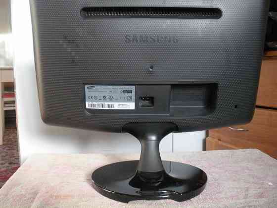 Продам Монитор Макеевка