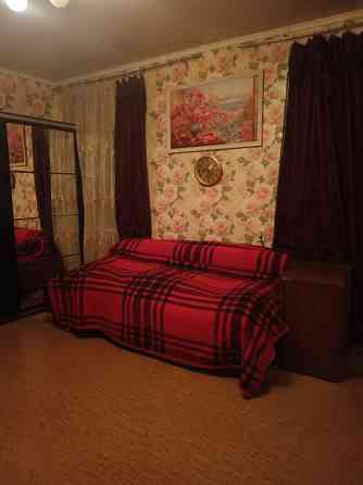 Собственник: 2х к.кв-ра в центре Ханженково (район 72й школы) Макеевка