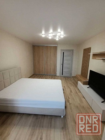 Сдаётся крупногабаритная однушка в Пролетарском районе, Донецк - изображение 1