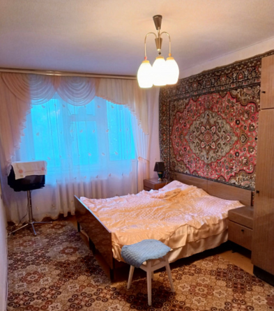 Продала 3-х комнатной квартиры, кв-л Железнодородный Макеевка