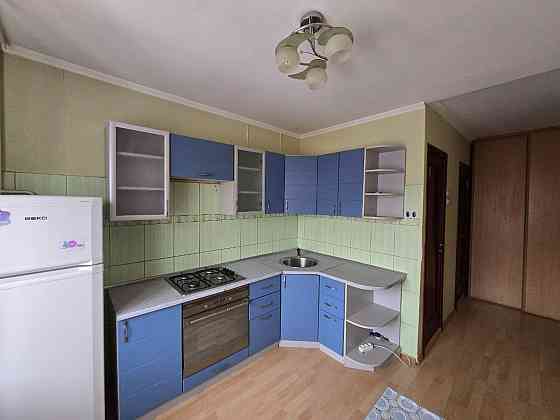 Продам 2-х комнатную квартиру, Донецк, Буденовский р-н, ориентир- Караван. Донецк