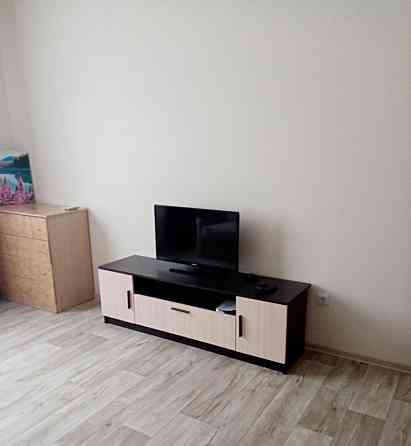 Сдается однокомнатная квартира Район: Ворошиловский Ориентир: квартал Соцгородок Донецк