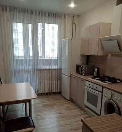 Сдается однокомнатная квартира Район: Ворошиловский Ориентир: квартал Соцгородок Донецк