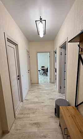 Сдаю двухкомнатную квартиру 64.0 м² этаж 7 город Донецк, Киевский район, Донбасс арена Донецк