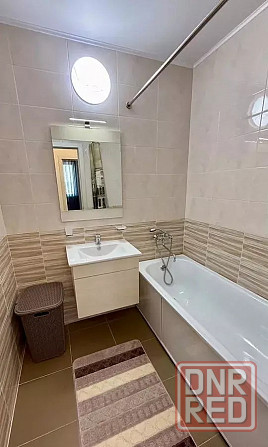 Сдаю двухкомнатную квартиру 64.0 м² этаж 7 город Донецк, Киевский район, Донбасс арена Донецк - изображение 3