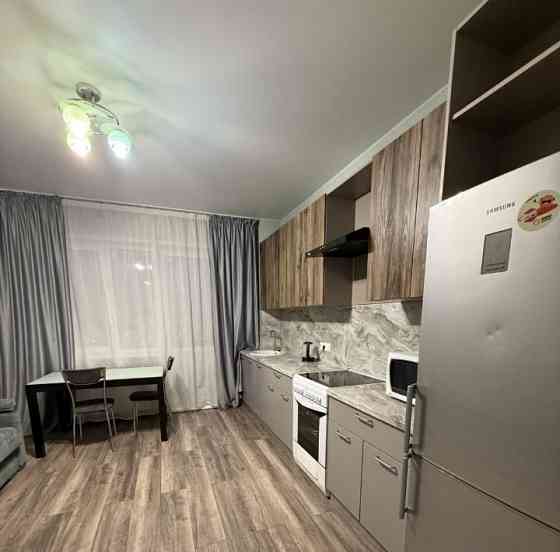 Сдаю двухкомнатную квартиру 48.0 м² этаж 6, город Донецк, Ворошиловский район, Бульвар Шевченко Донецк