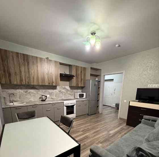 Сдаю двухкомнатную квартиру 48.0 м² этаж 6, город Донецк, Ворошиловский район, Бульвар Шевченко Донецк