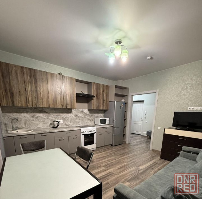 Сдаю двухкомнатную квартиру 48.0 м² этаж 6, город Донецк, Ворошиловский район, Бульвар Шевченко Донецк - изображение 4