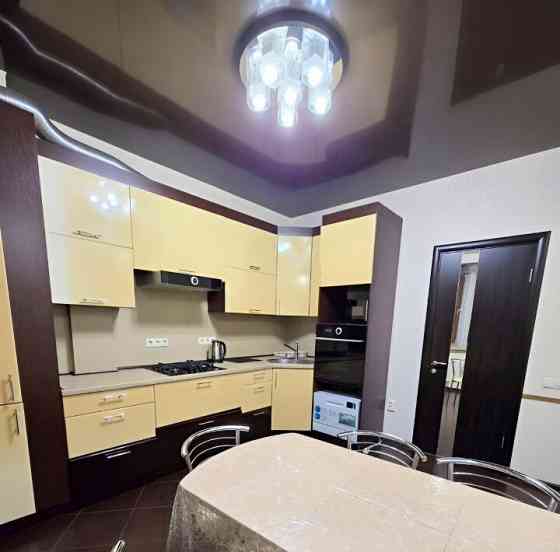 сдам 3-х комнатную квартиру Донецк