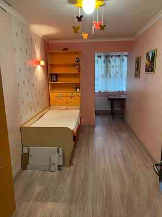 Трехкомнатная квартира на Богдана Донецк