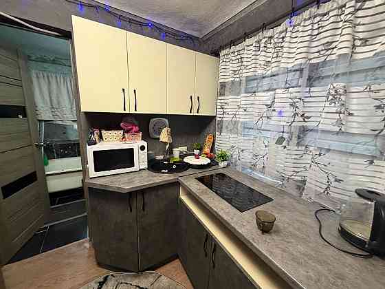 Продам квартиру на земле в Пролетарском районе. Донецк