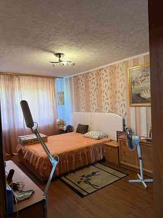 Продаётся 3-х к. кв., ул. Ельницкая , рядом школа 139 и больница 9 Донецк