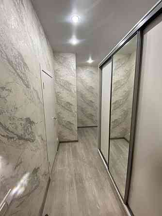 двухкомнатная квартира в ворошиловском районе, крытый рынок Донецк