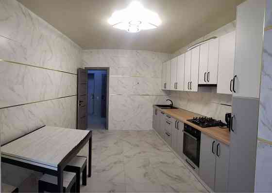 дается: Однокомнатная квартира Район: Ворошиловский; Ориентир: Набережная; Донецк