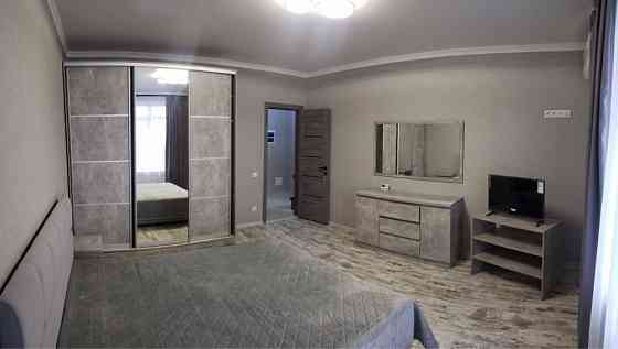 дается: Однокомнатная квартира Район: Ворошиловский; Ориентир: Набережная; Донецк