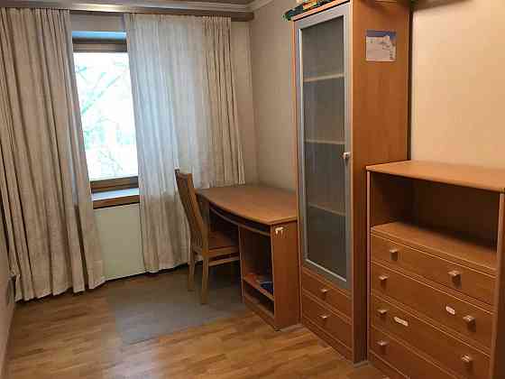 Сдается: Трёхкомнатная квартира Этаж: 4/5 Район: Киевский Донецк