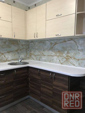 сдам квартиру в центре на против лайка Макеевка - изображение 1