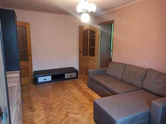 Сдаётся: 2х комнатная квартира Район: Кировский, Текстильщик Ориентир: Обжора Донецк