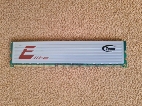 Оперативная память Team Group TED34096M1333HC9 4GB Донецк