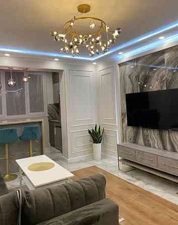 Сдается впервые шикарная 1-комнатная студия с дизайнерским ремонтом Донецк