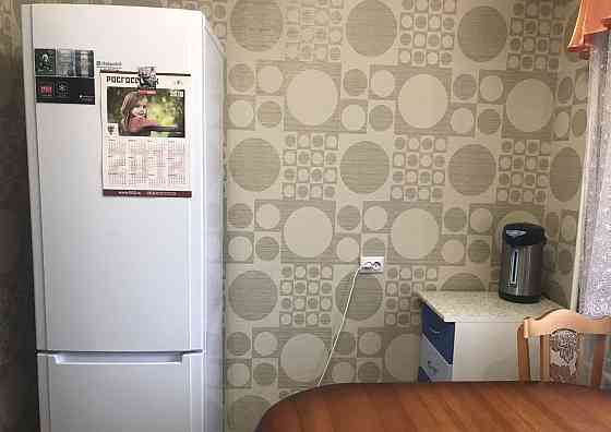 Сдается комфортная 1-комнатная квартира на улице Ленина в Центрально-Городском районе Макеевки. Донецк