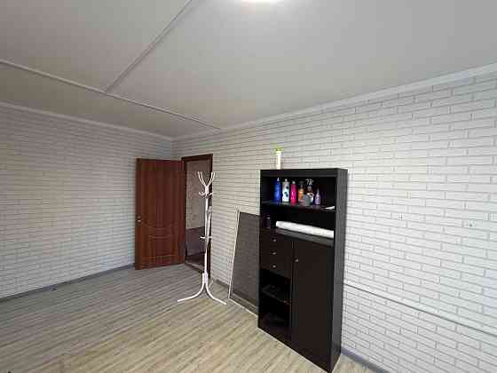 Продам 2-х комн. кв., 9/9 эт., 54 м.кв. - Макеевка-центр, м-н Центральный Макеевка