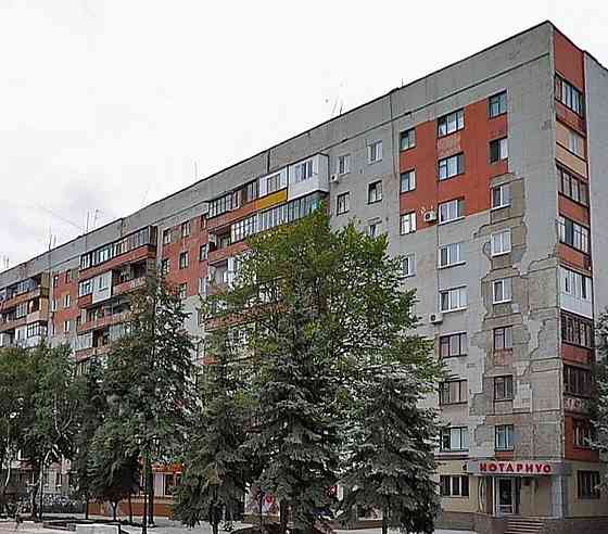 Продам 2-х комн. кв., 9/9 эт., 54 м.кв. - Макеевка-центр, м-н Центральный Макеевка