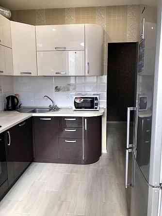 Сдается однокомнатная квартира по ул. Рослого. Рядом , Центр Славянской культуры. Донецк