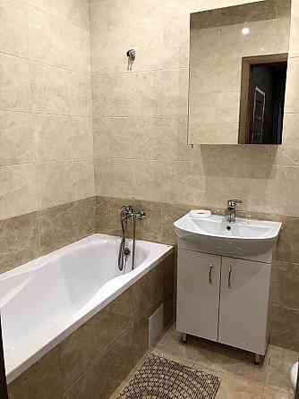 Сдается однокомнатная квартира по ул. Рослого. Рядом , Центр Славянской культуры. Донецк