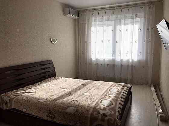 Сдается однокомнатная квартира по ул. Рослого. Рядом , Центр Славянской культуры. Донецк