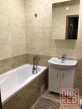 Сдается однокомнатная квартира по ул. Рослого. Рядом , Центр Славянской культуры. Донецк - изображение 2