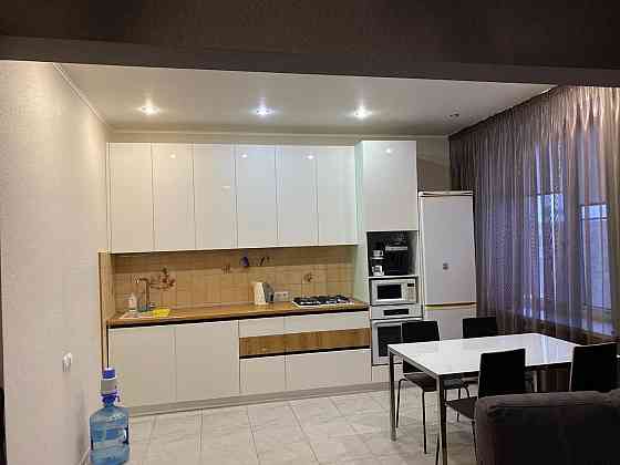 Сдам 3х-комнатную квартиру в Калининском районе Донецк