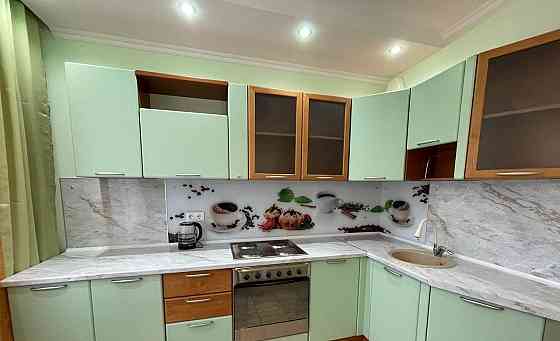 Сдаю двухкомнатную квартиру в Киевском районе Донецка. Ориентир: Шахтерская площадь. Донецк