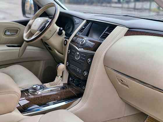 Infiniti qx56 на 7 мест 2011 г.в. Донецк