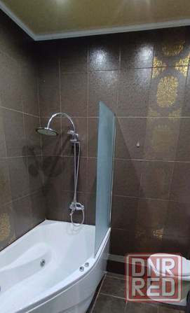 Самый центр Сдам 2к 50кв по ул. 25 лет Ркка, Ворошиловский район, 2 этаж. Донецк - изображение 3