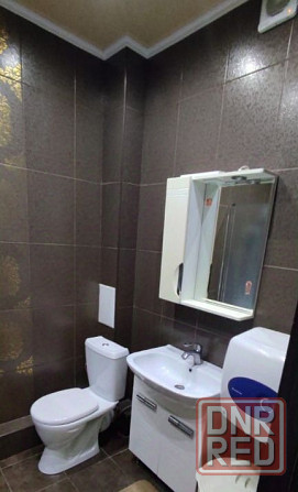 Самый центр Сдам 2к 50кв по ул. 25 лет Ркка, Ворошиловский район, 2 этаж. Донецк - изображение 4